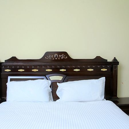 Bnow Hotel Адис Абеба Екстериор снимка